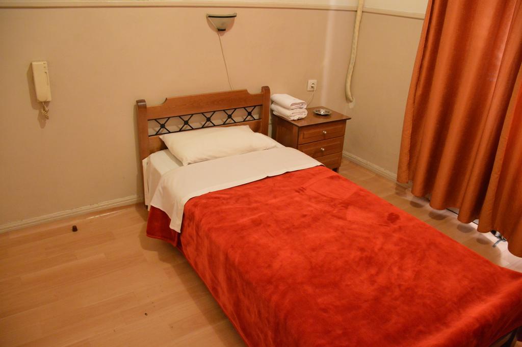 Hotel Argo Thessaloniki Exterior foto